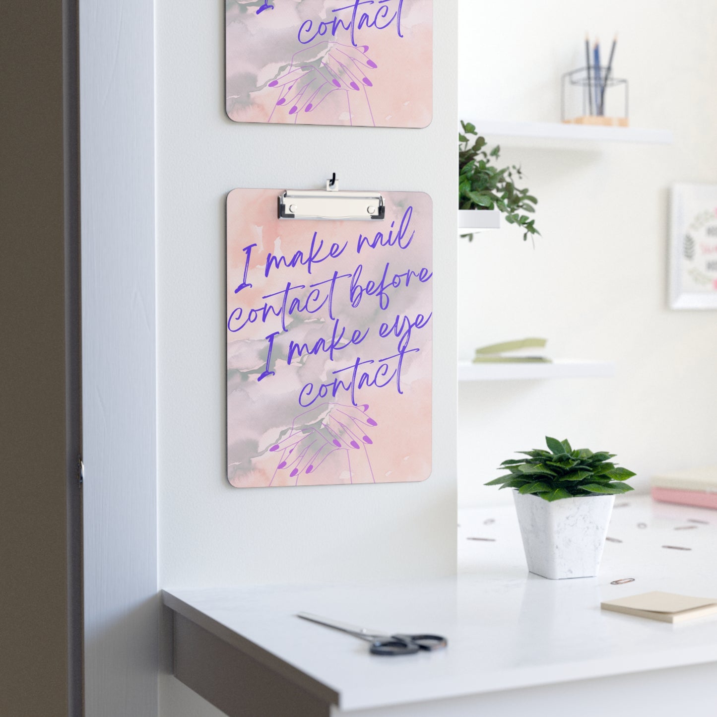 Nails - Clipboard